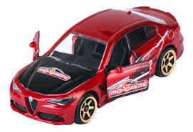 Majorette Anniversary Edition - Premium Alfa Romeo Giulia Quadrifoglio