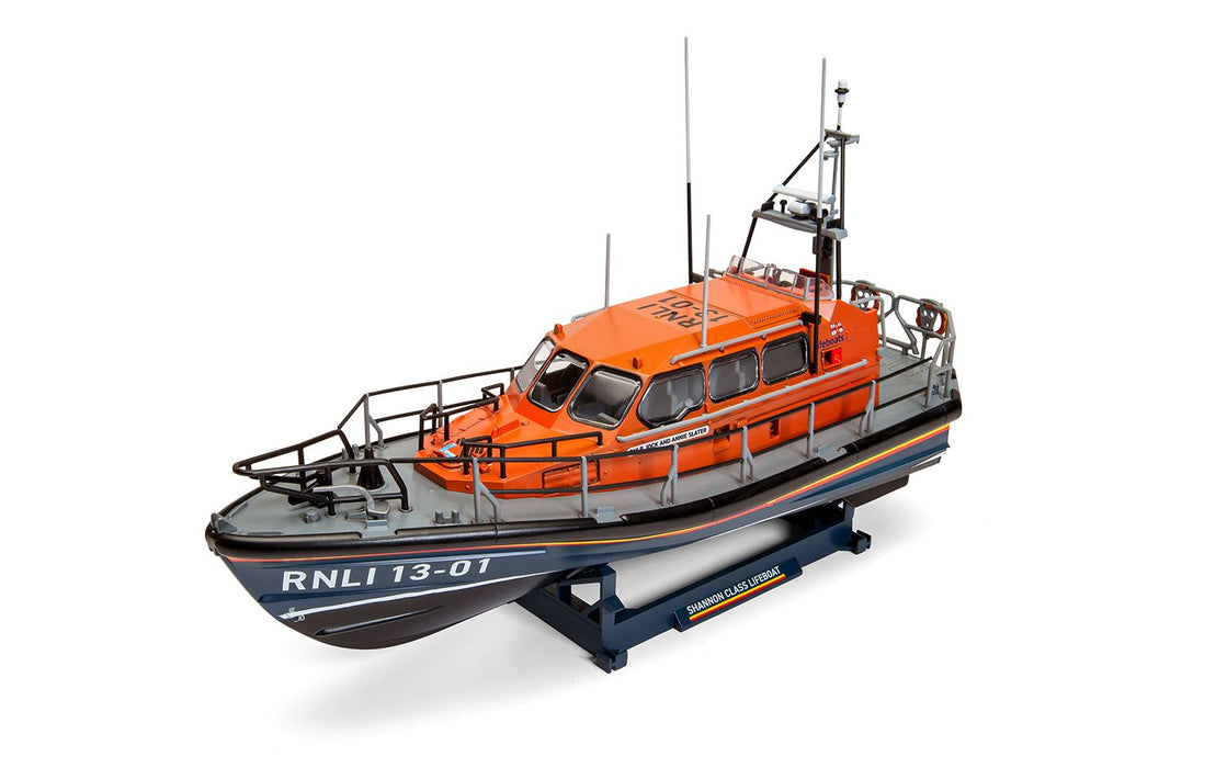 Airfix Starter Set - RNLI Shannon Class Lifeboat