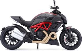Maisto Motorcycles - Ducati Diavel Carbon