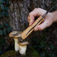 Gentlemen's Hardware: Foraging Knife