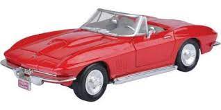 MotorMax Timeless Legends 1:24 - 1967 Corvette Convertible