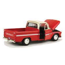 MotorMax Timeless Legends 1:24 - 1966 Chevy C10 Fleetside Pickup